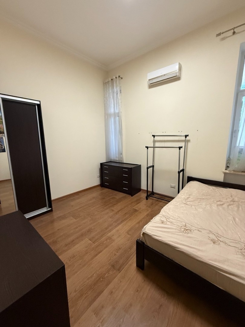 продажа трехкомнатной квартиры номер A-174579 в Приморском районе, фото номер 17